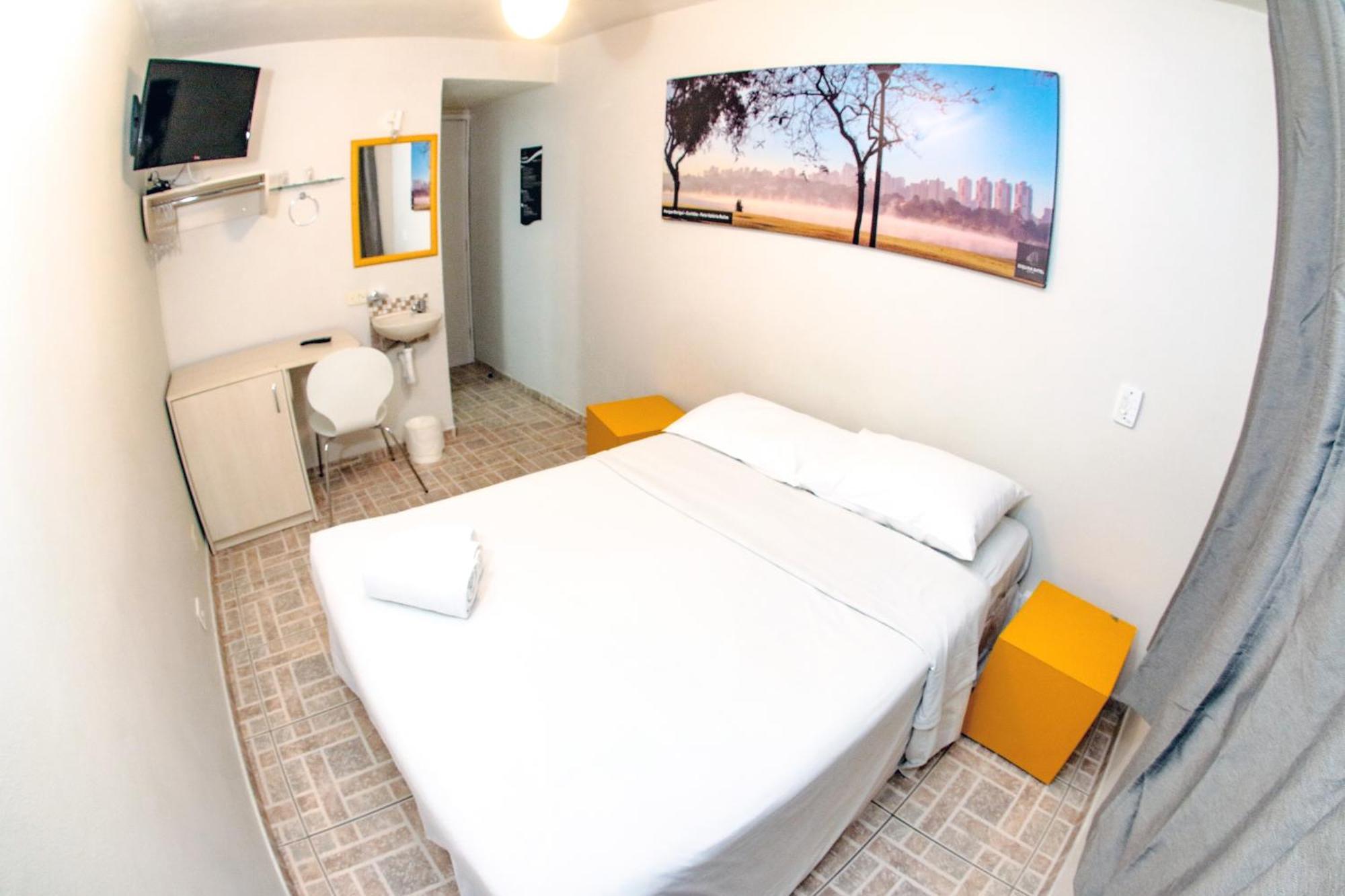 Esquina Batel - Hotel Economico Κουριτίμπα Εξωτερικό φωτογραφία
