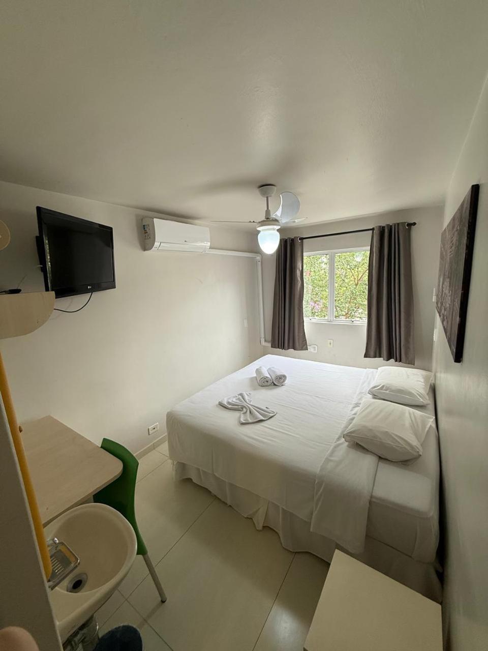 Esquina Batel - Hotel Economico Κουριτίμπα Εξωτερικό φωτογραφία